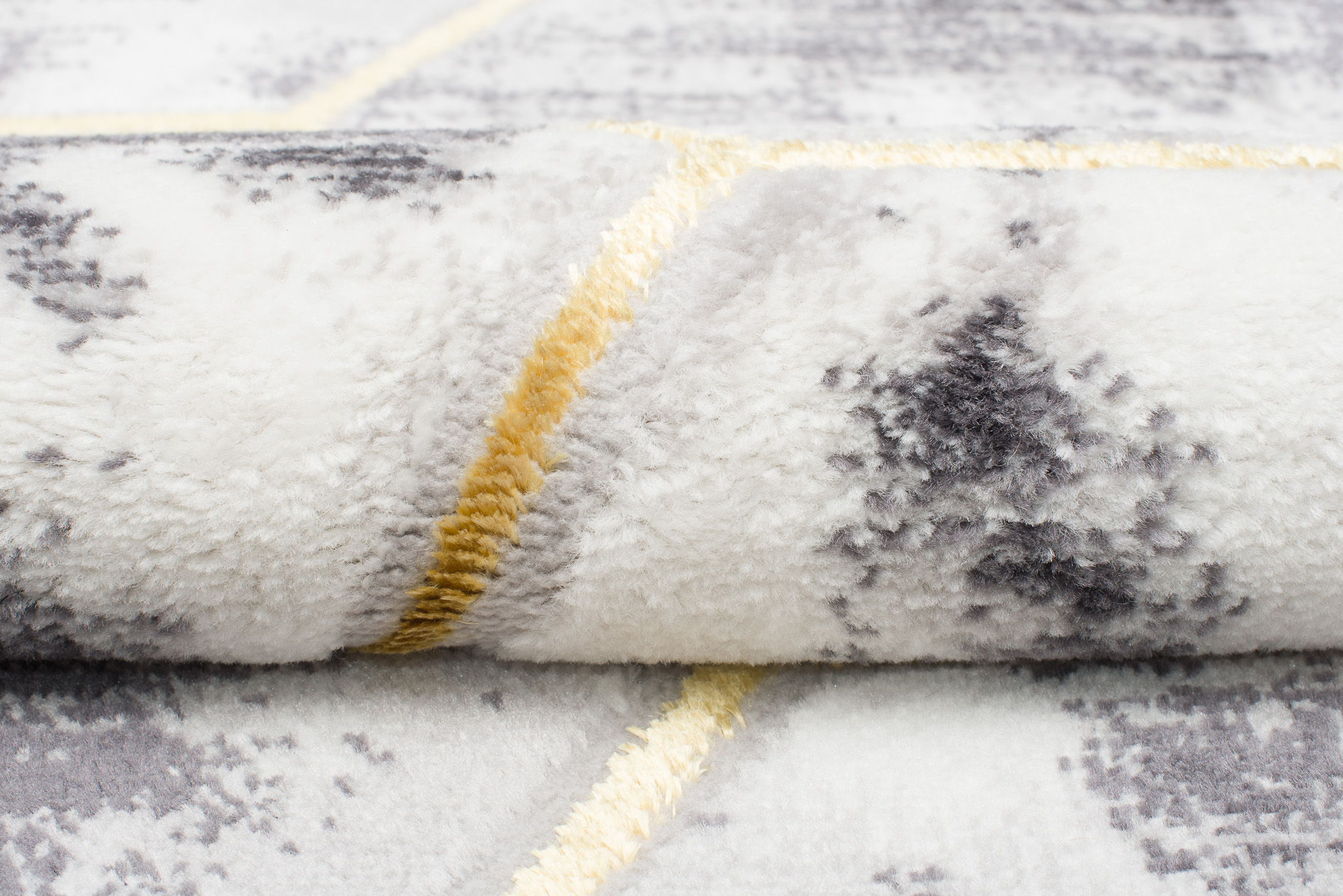Teppich Shine Grau Gold Sechseck Geometrisch Effekt 3D